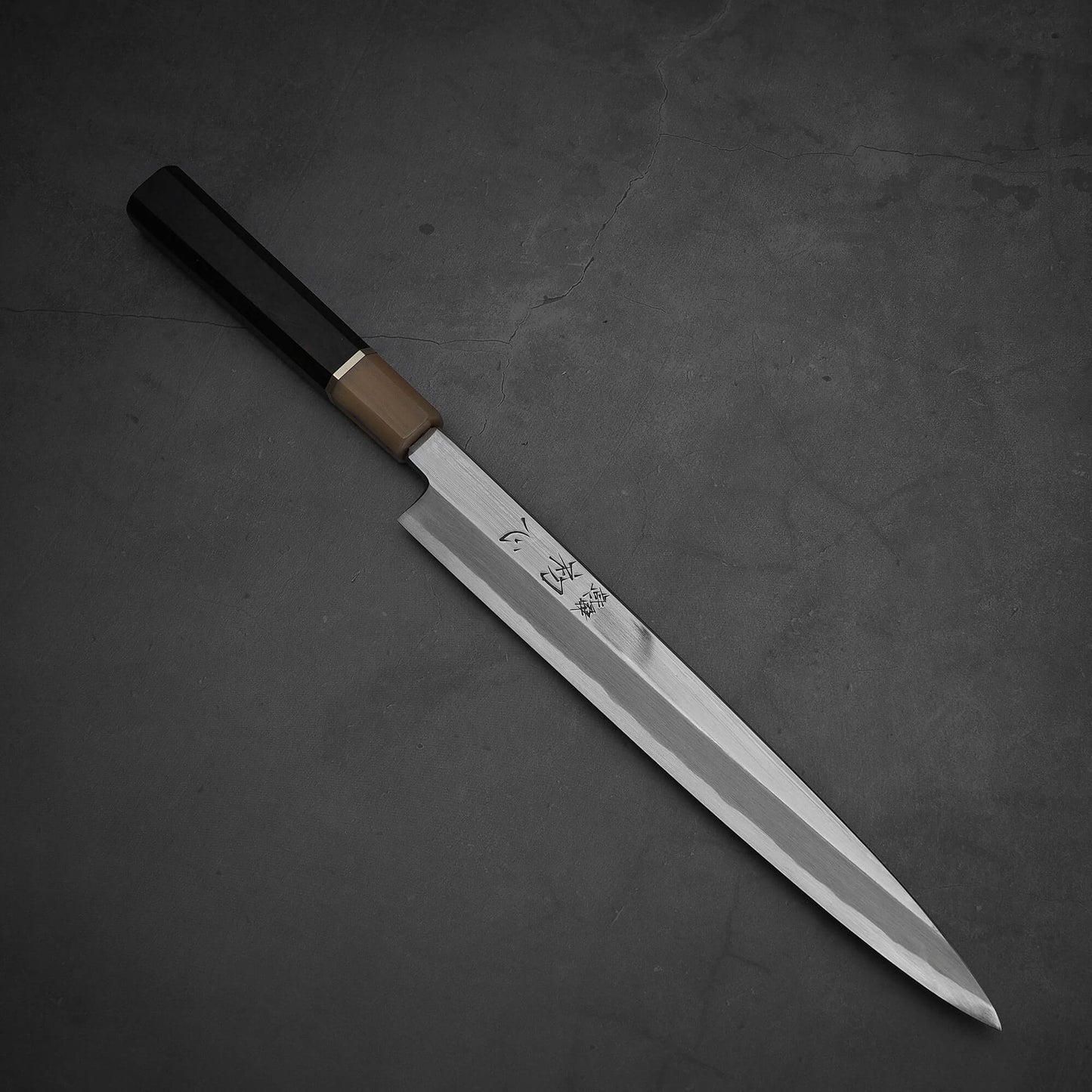 Top down view of Nakagawa yanagiba with aogami#1 steel. This sushi knife is sharpened by Morihiro hamono.