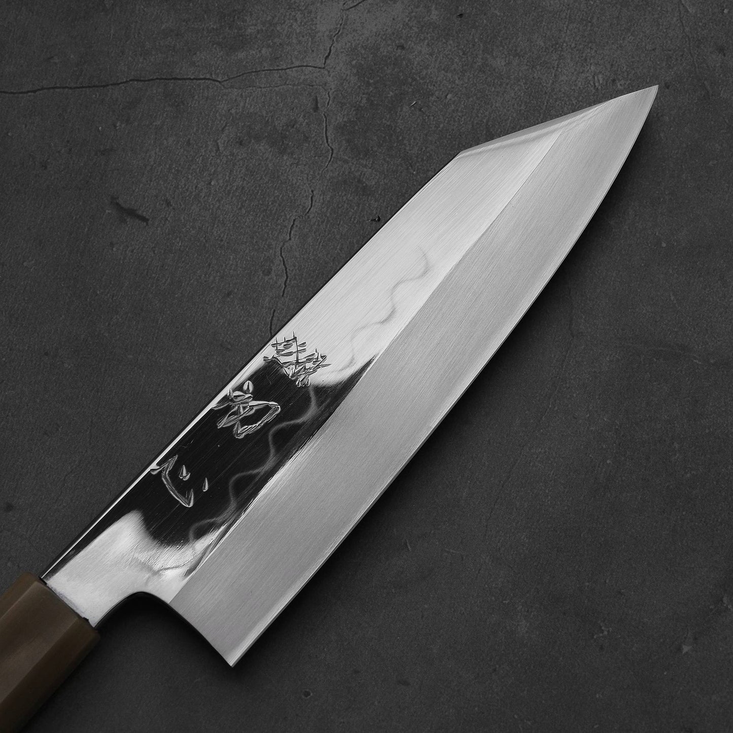 Close up view of the blade of Nakagawa shirogami#3 honyaki bunka. This Japanese knife is sharpened by Morihiro hamono.