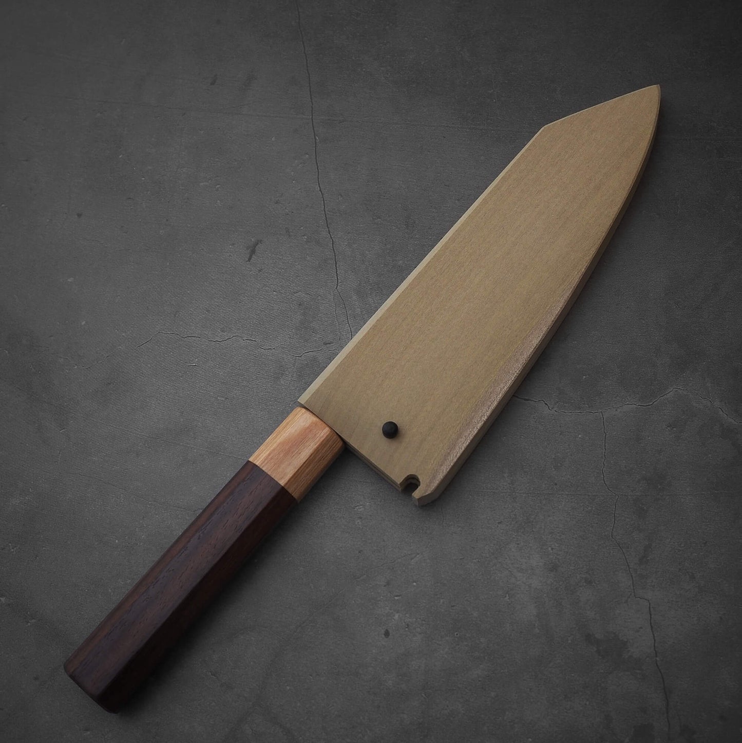 Top view of Yu Kurosaki SG2 Senko bunka 165mm sheathed in magnolia saya