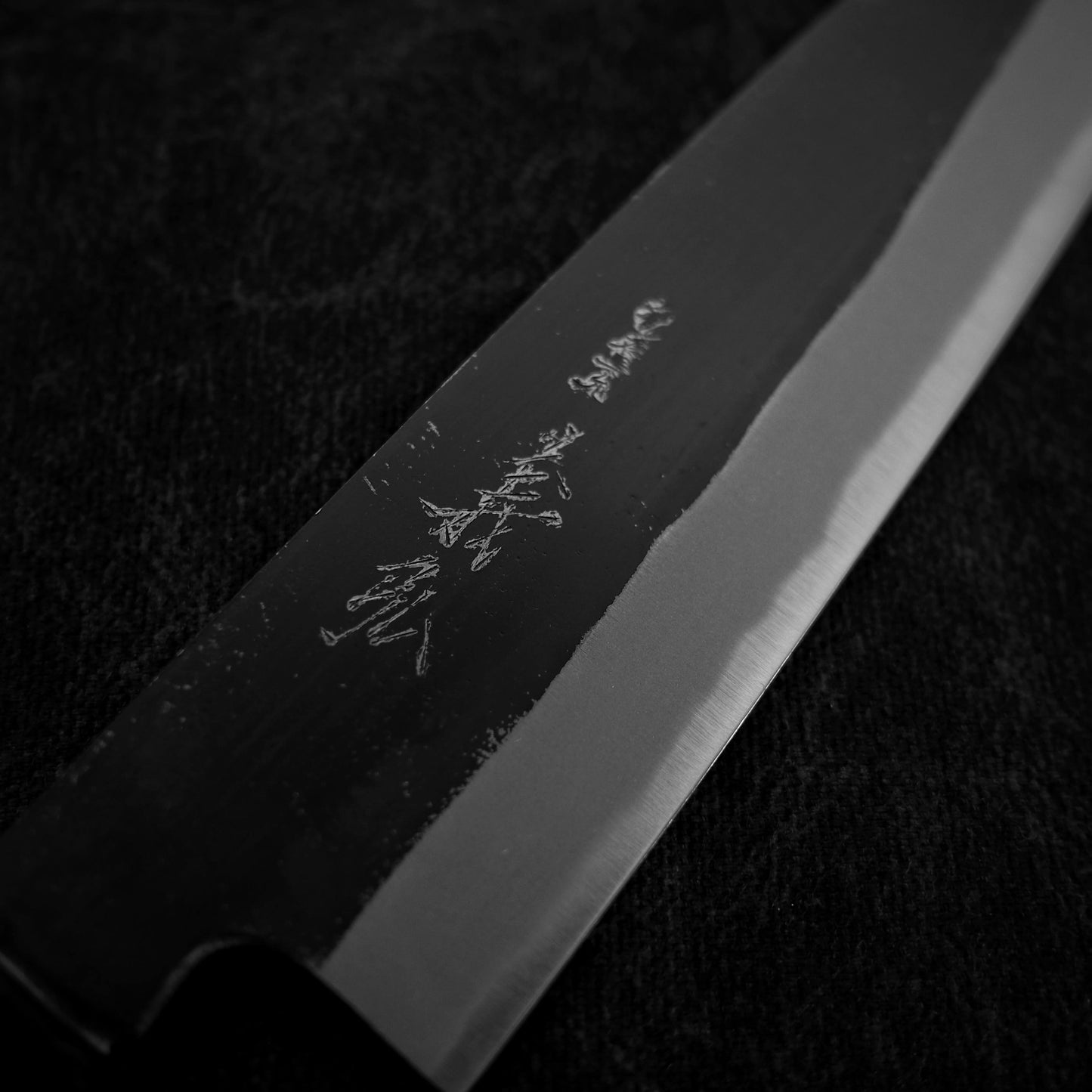 Yoshihiro kurouchi shirogami #2 gyuto 210mm - Zahocho Japanese Knives