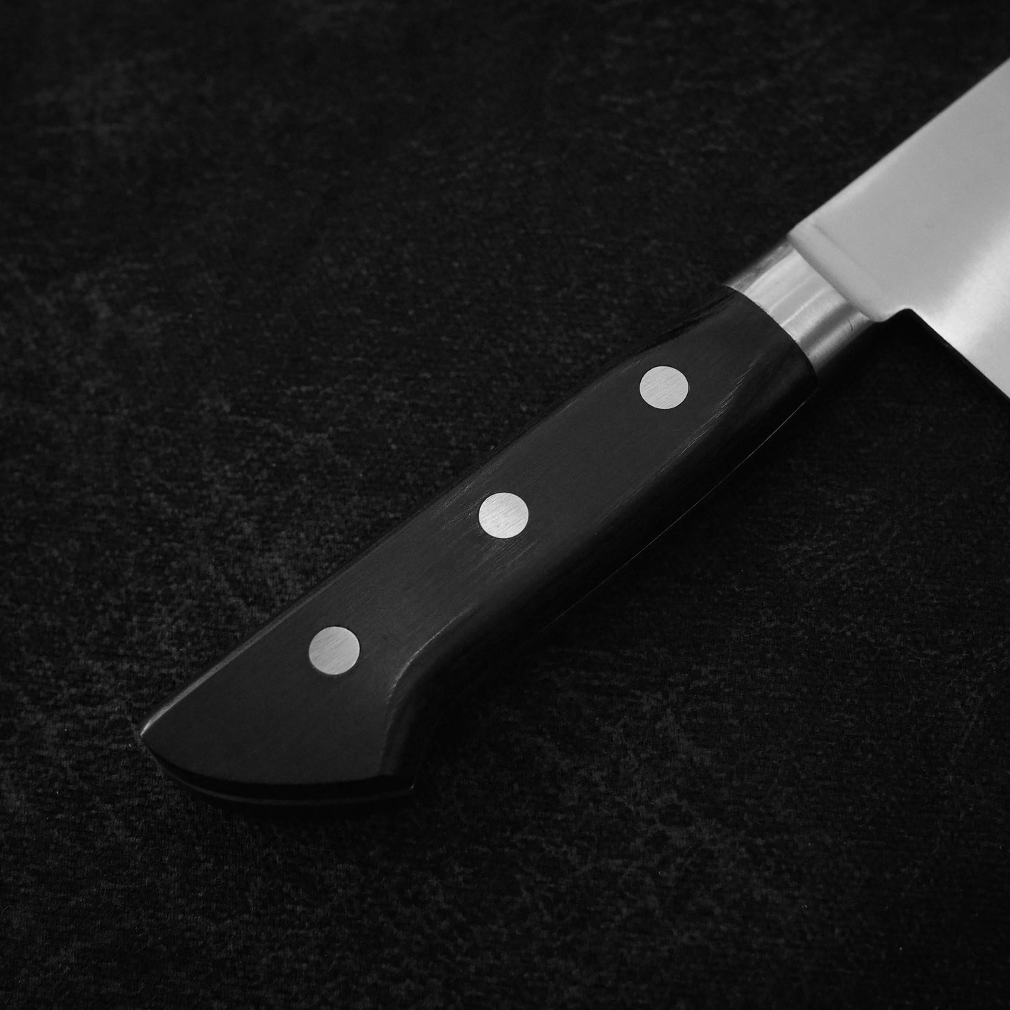 Yoshihiro Inox AUS8 180mm santoku (with saya) - Zahocho Japanese Knives
