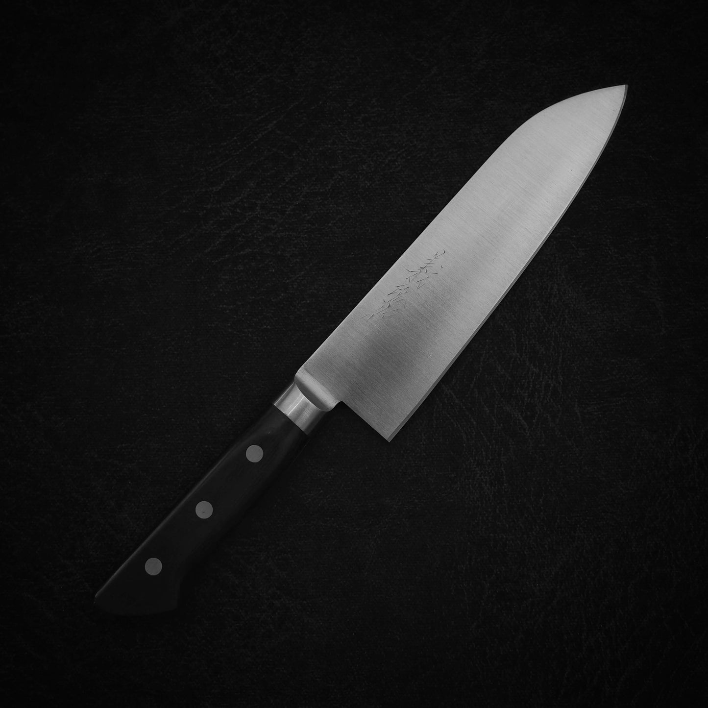 Yoshihiro Inox AUS8 180mm santoku (with saya) - Zahocho Japanese Knives