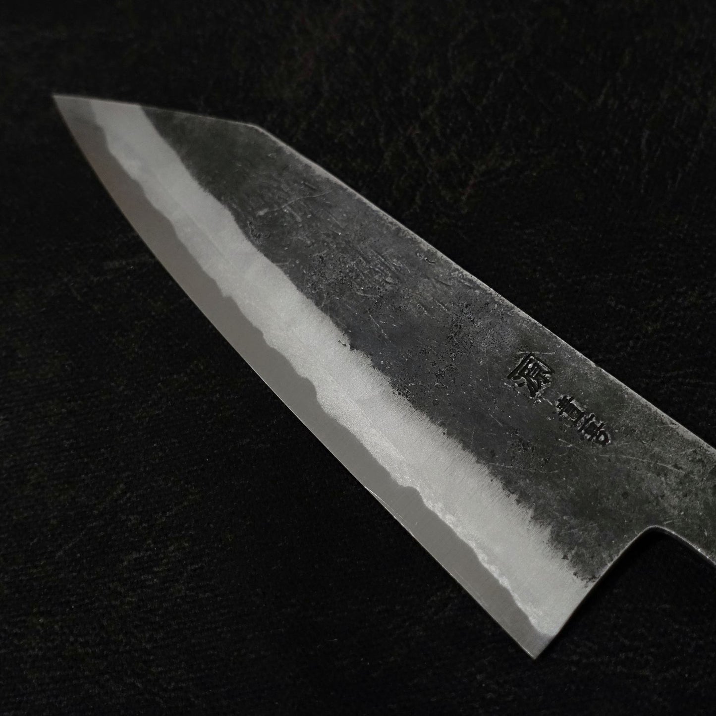 Shigeki Tanaka kurouchi aogami #2 165mm kiritsuke santoku - Zahocho Japanese Knives