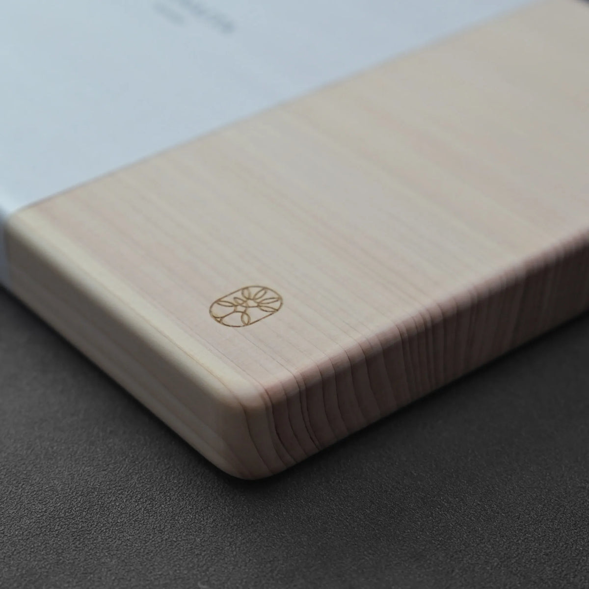 Kinari Hinoki Cutting Board (Small)