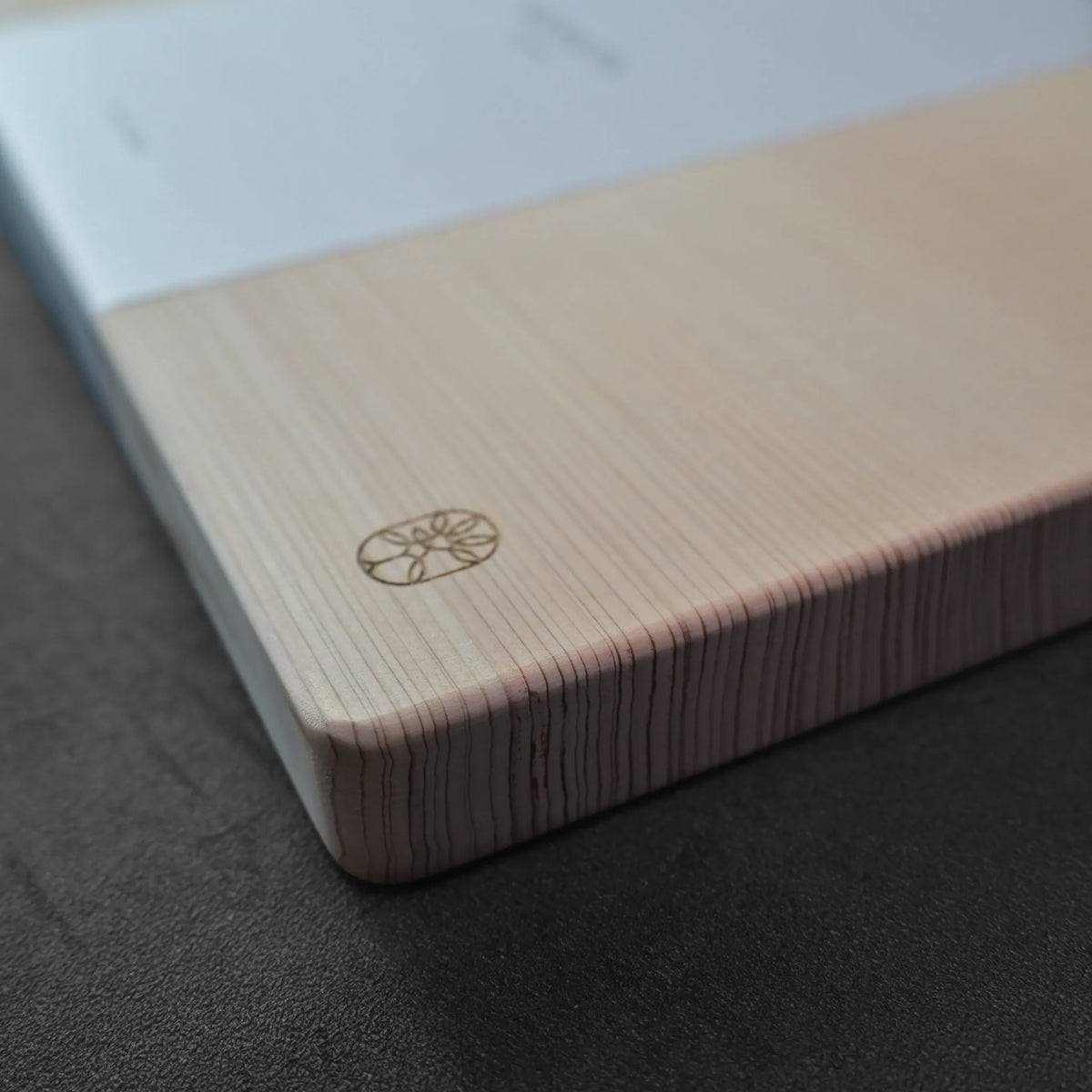 Kinari Hinoki Cutting Board (Standard)