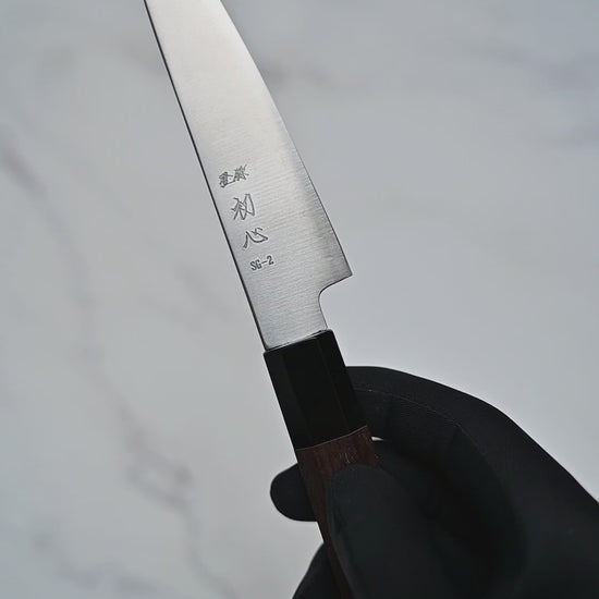 Video of 120mm Hatsukokoro Hayabusa SG2 petty knife