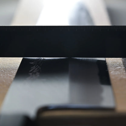 Grind of the gyuto knife