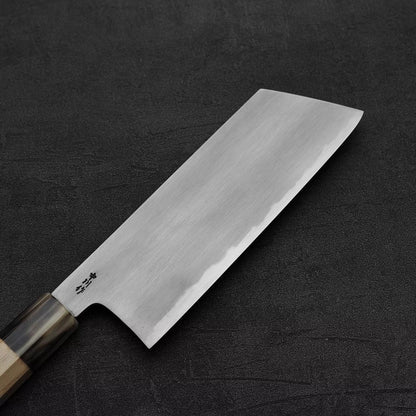 Close up view of Nakagawa bokashi shirogami#1 ktip nakiri knife