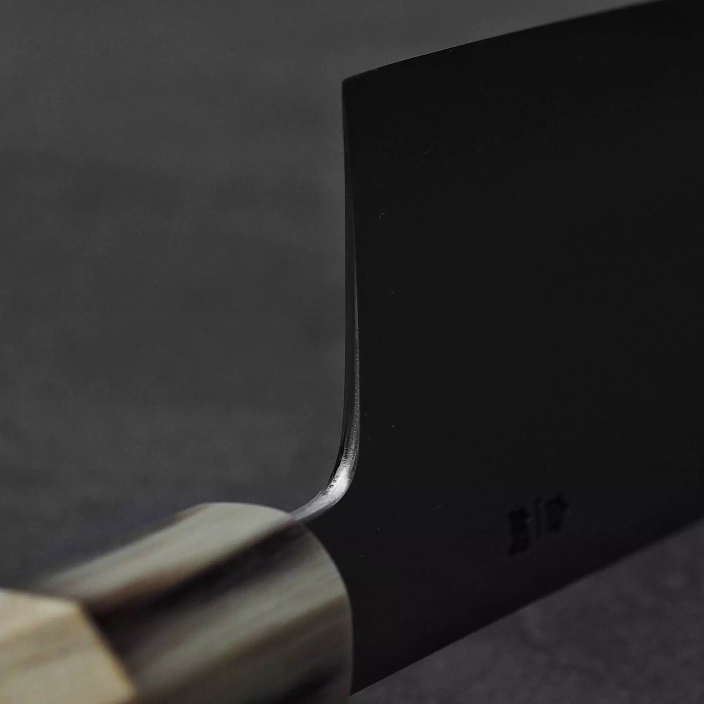 Another closeup view of the choil of Nakagawa bokashi shirogami#1 ktip nakiri knife