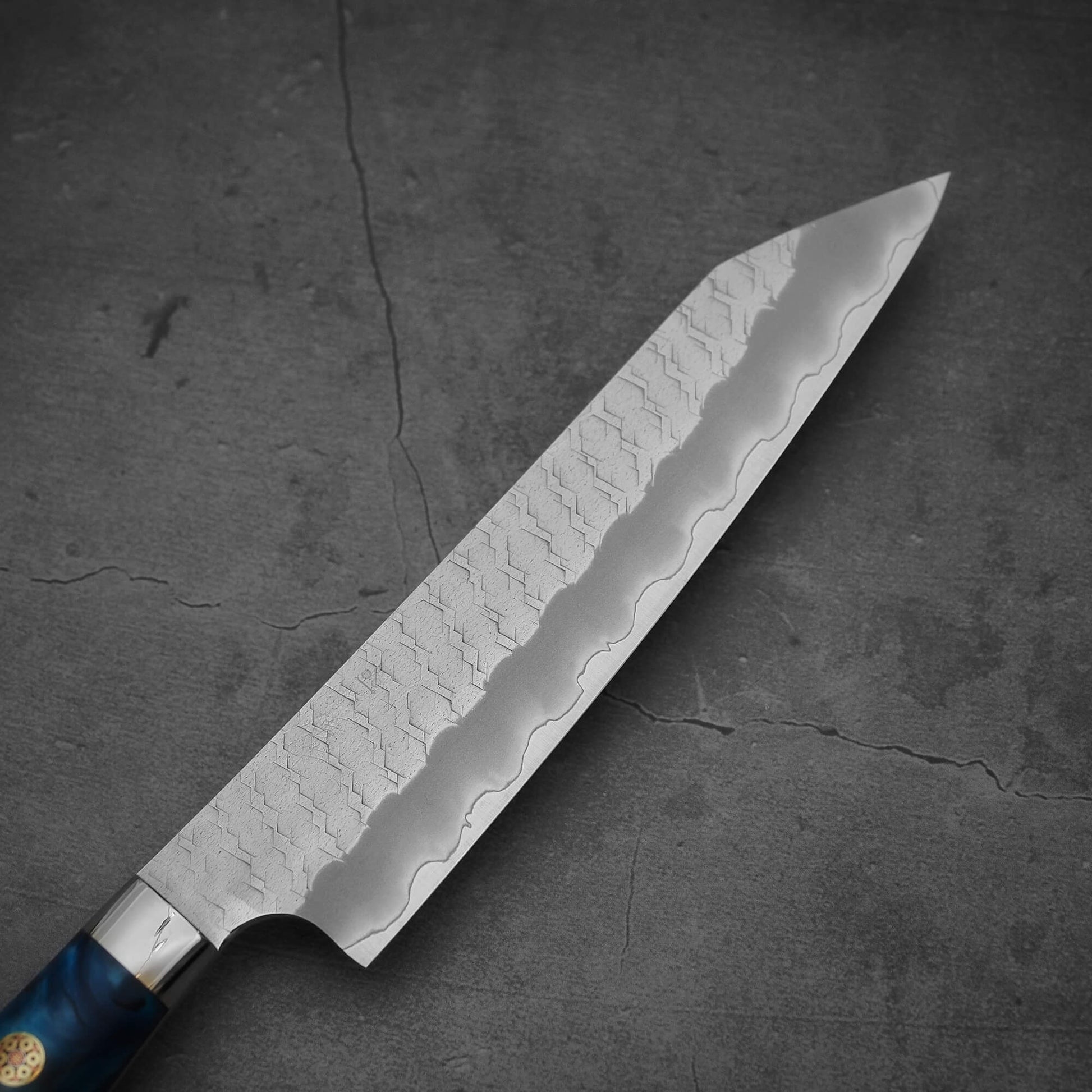 Top view of the blade of Nigara tsuchime SG2 kiritsuke petty knife 150mm