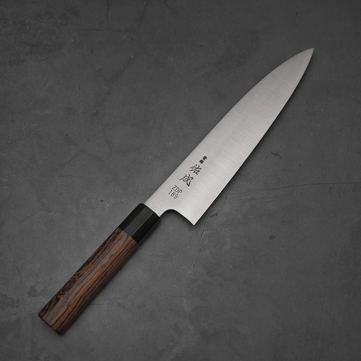 zahocho-japanese-knives- 