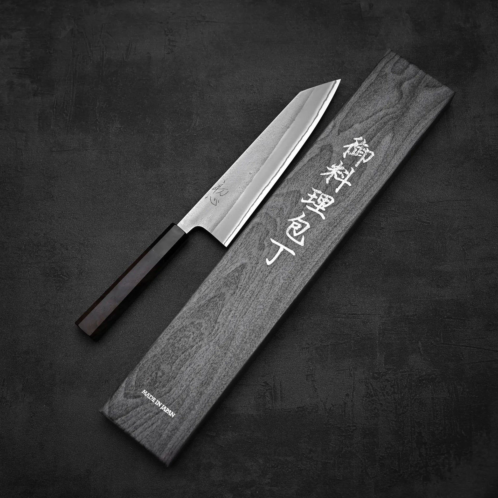 zahocho-japanese-knives-