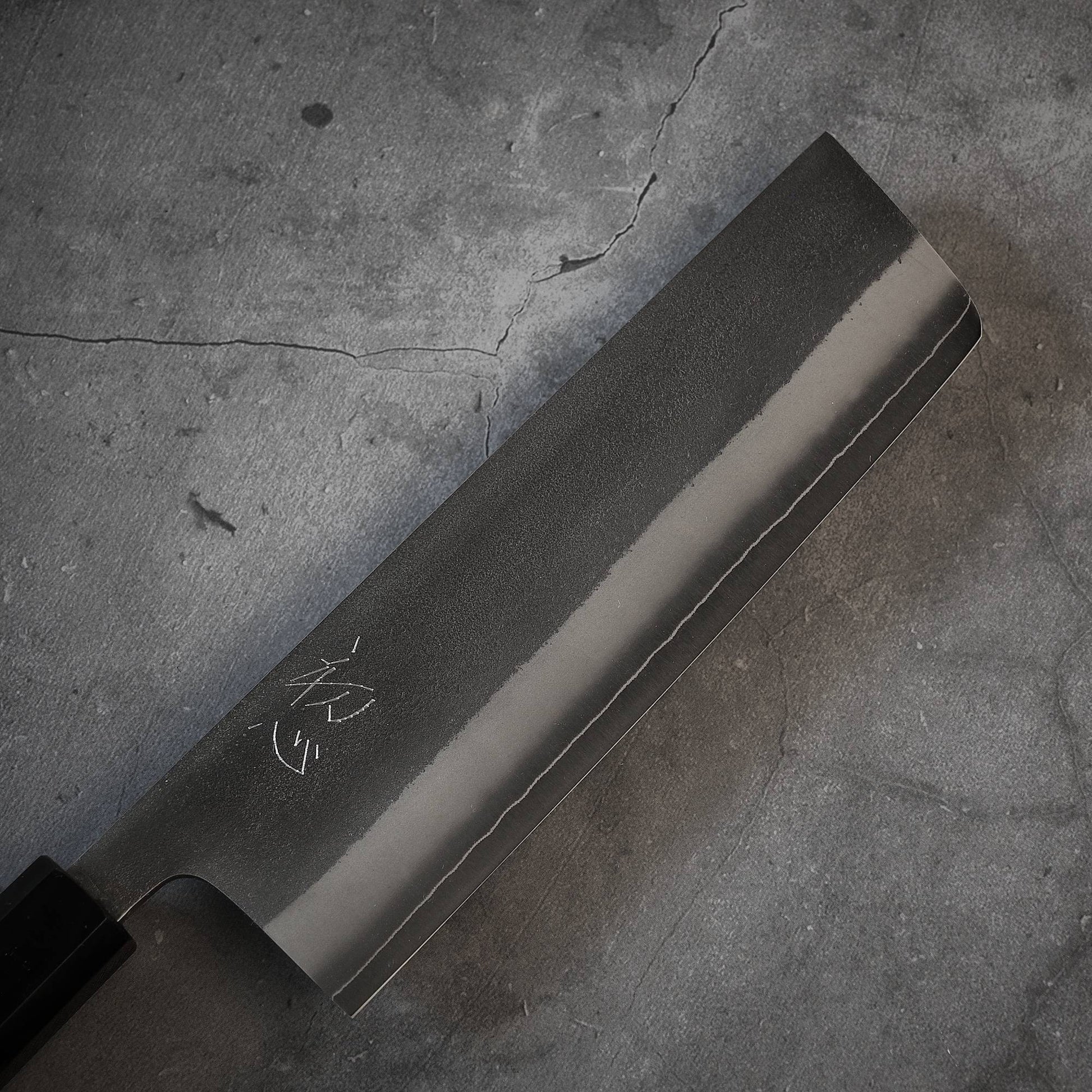 Traditional making with carbon steel. Yamamoto nakiri kitchen knife