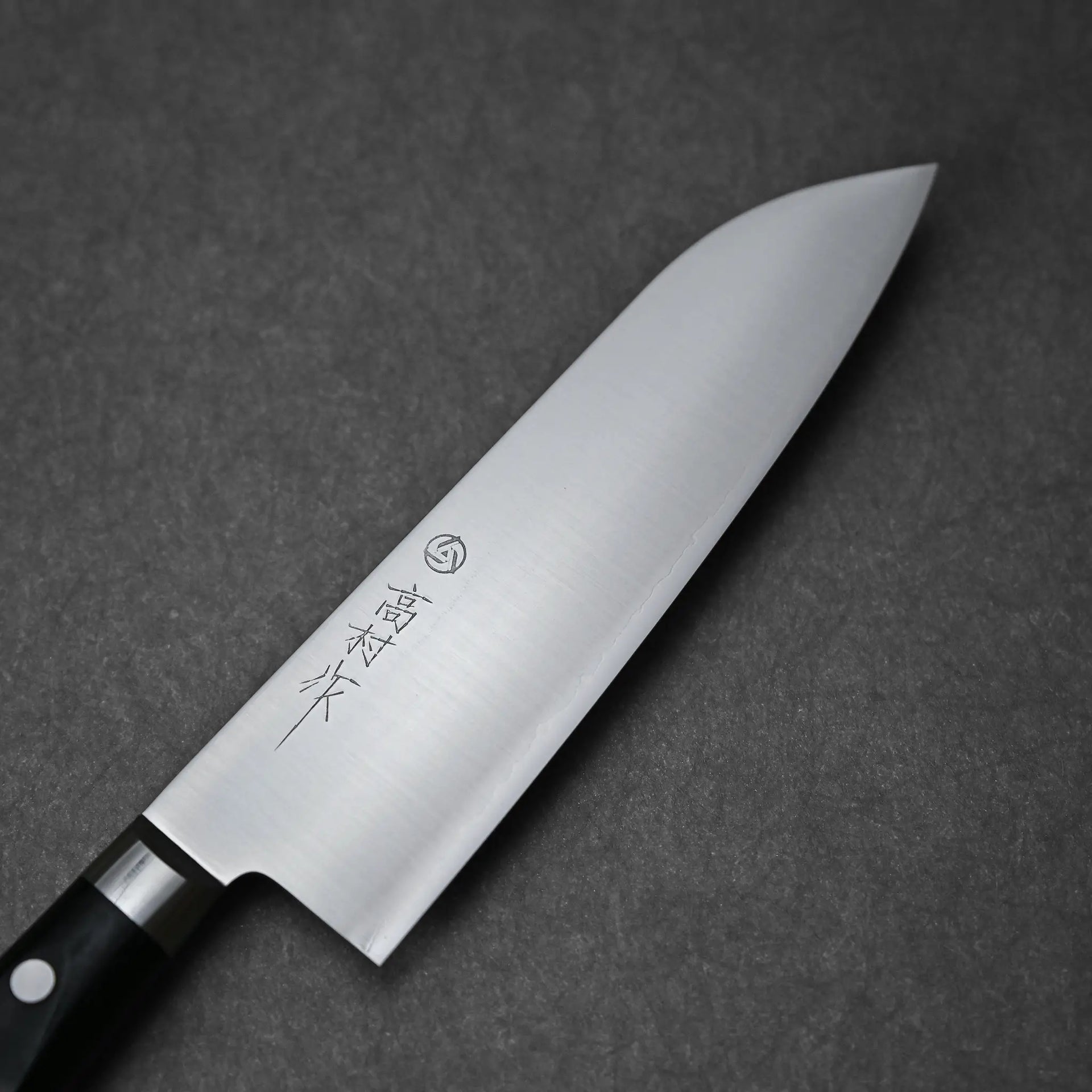 TAKAMURA VG10 文化包丁 170mm Takamura VG10 santoku 170mm – Zahocho Knives Tokyo