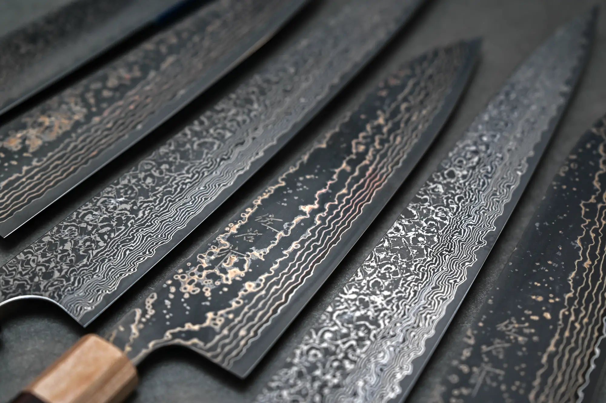 A group photo of Japanese knives by Takeshi Saji and Yoshimi Kato 