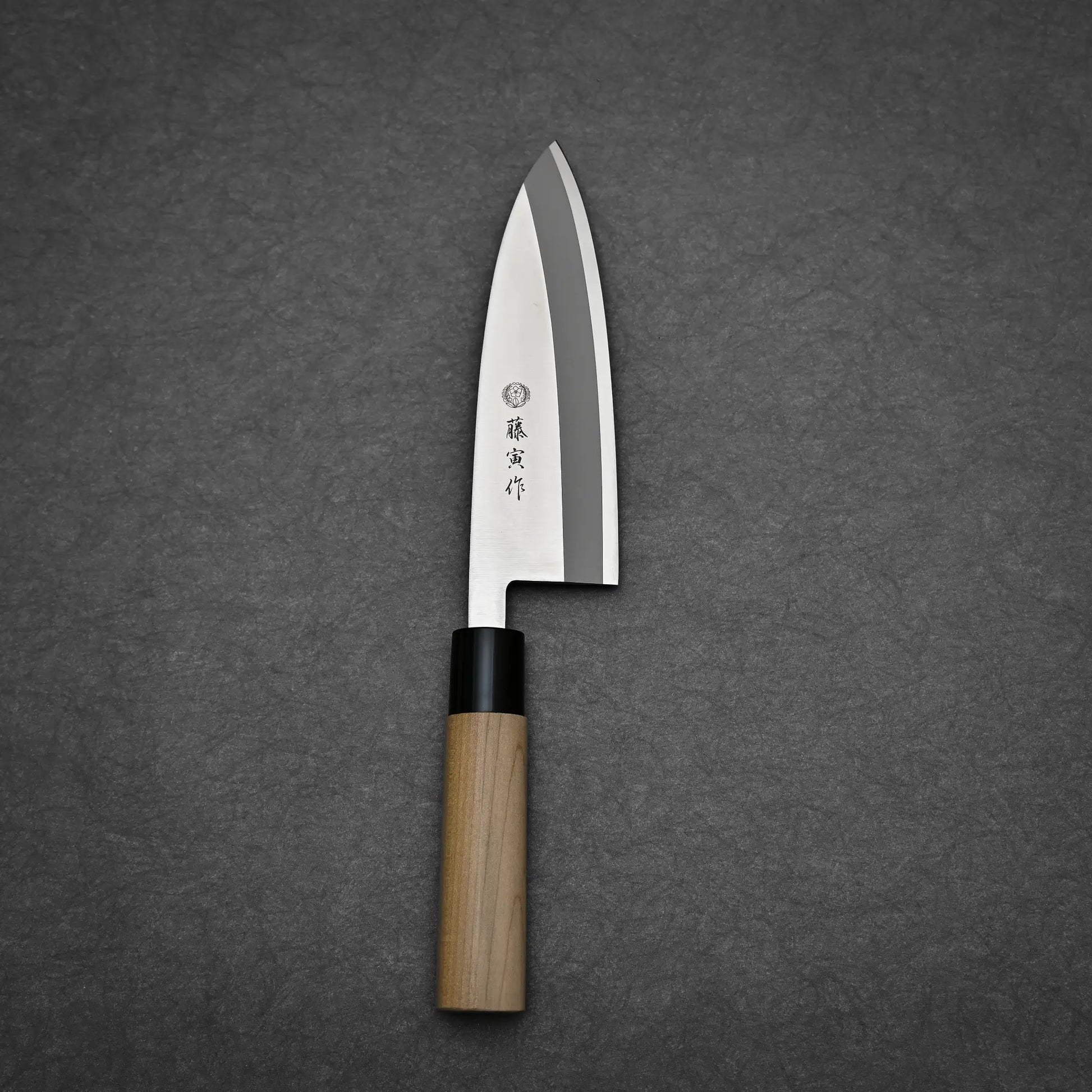 165mm Tojiro MV deba knife showing complete blade profile