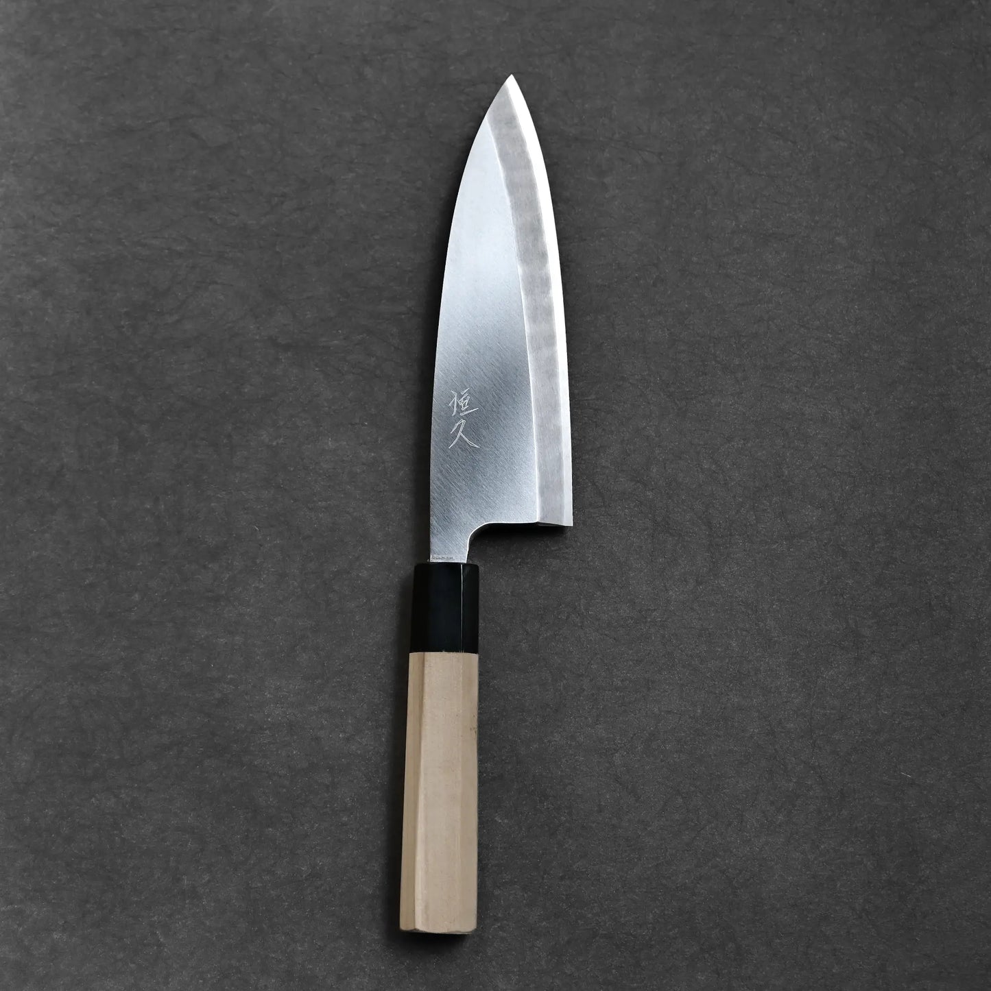 Tsunehisa knife ginsan 180mm deba primary side view