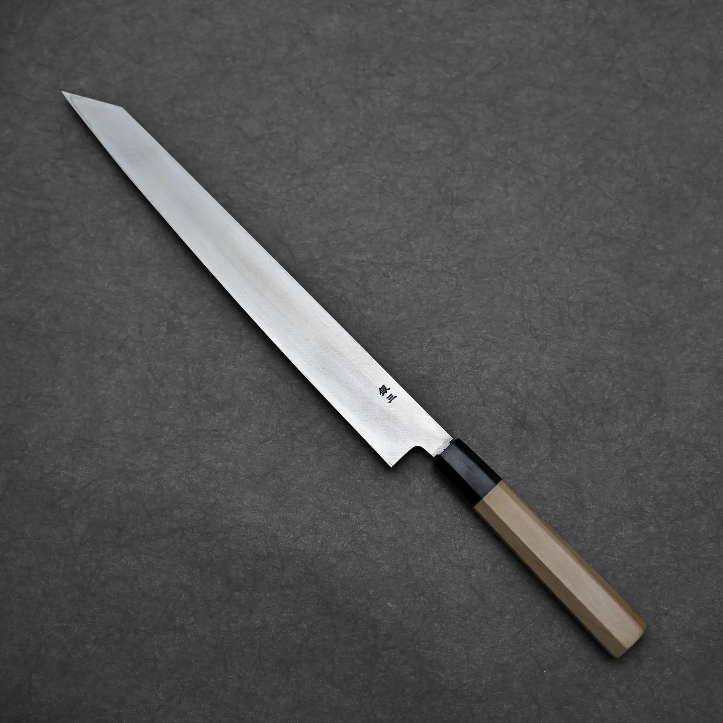 Tsunehisa knife ginsan 300mm kiritsuke yanagiba showing side view of entire blade length