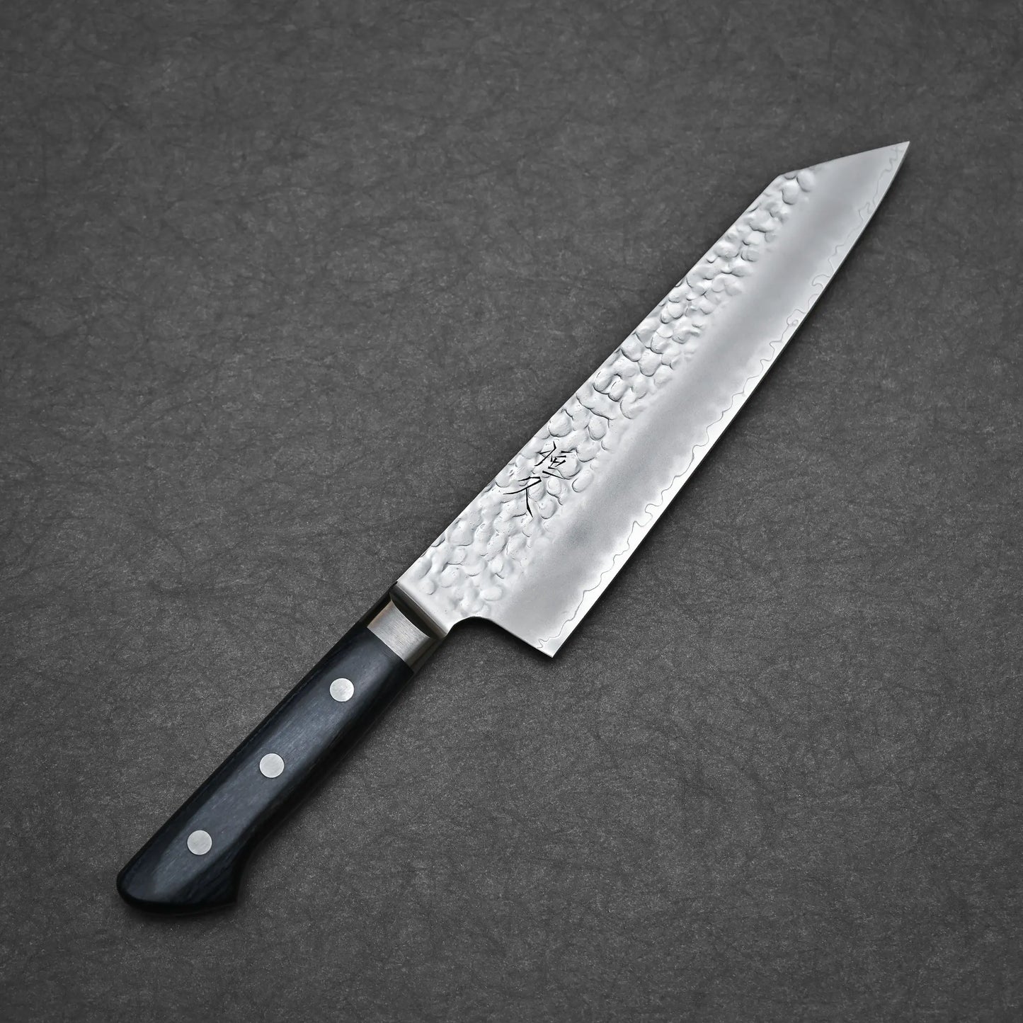 195mm Tsunehisa knife tsuchime AUS10 kiritsuke santoku showing full blade profile