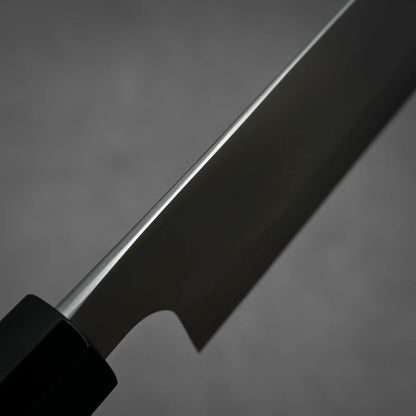 Close-up shot of the spine of 180mm Yoshihiko Akitomo knife aogami#2 honyaki santoku