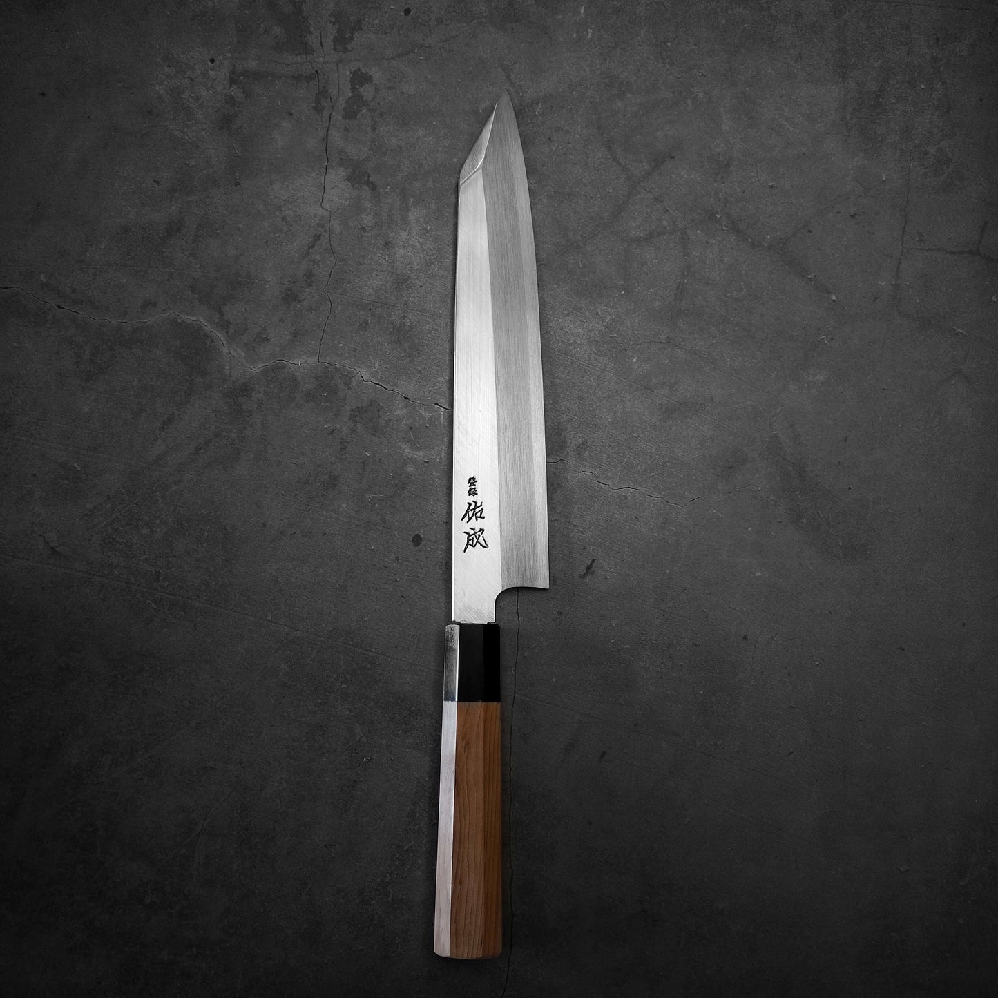 Sukenari honkasumi VG10 kiritsuke 240mm - Zahocho Japanese Knives