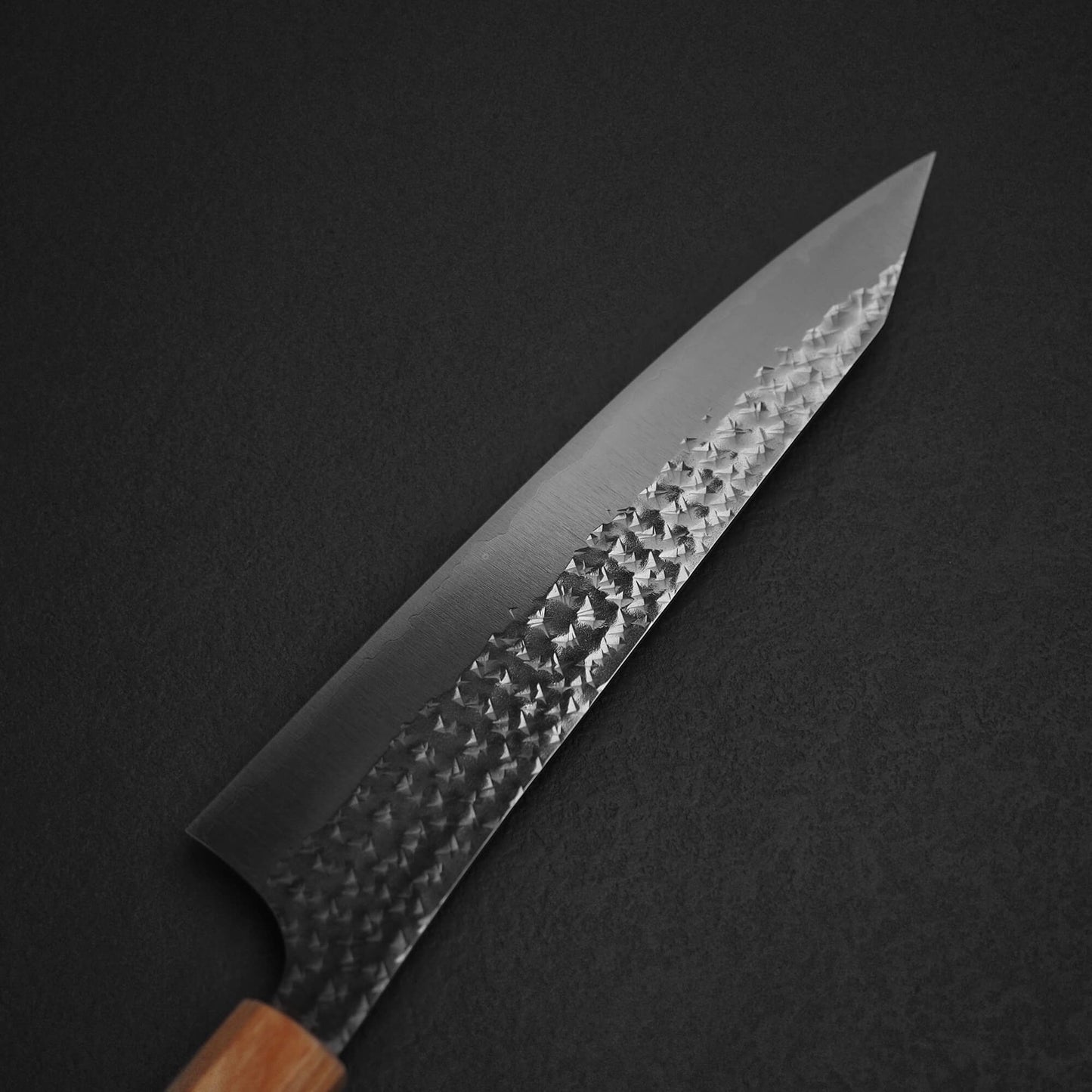 Top view of the back side of the blade of Yu Kurosaki SG2 Senko kiritsuke gyuto 210mm