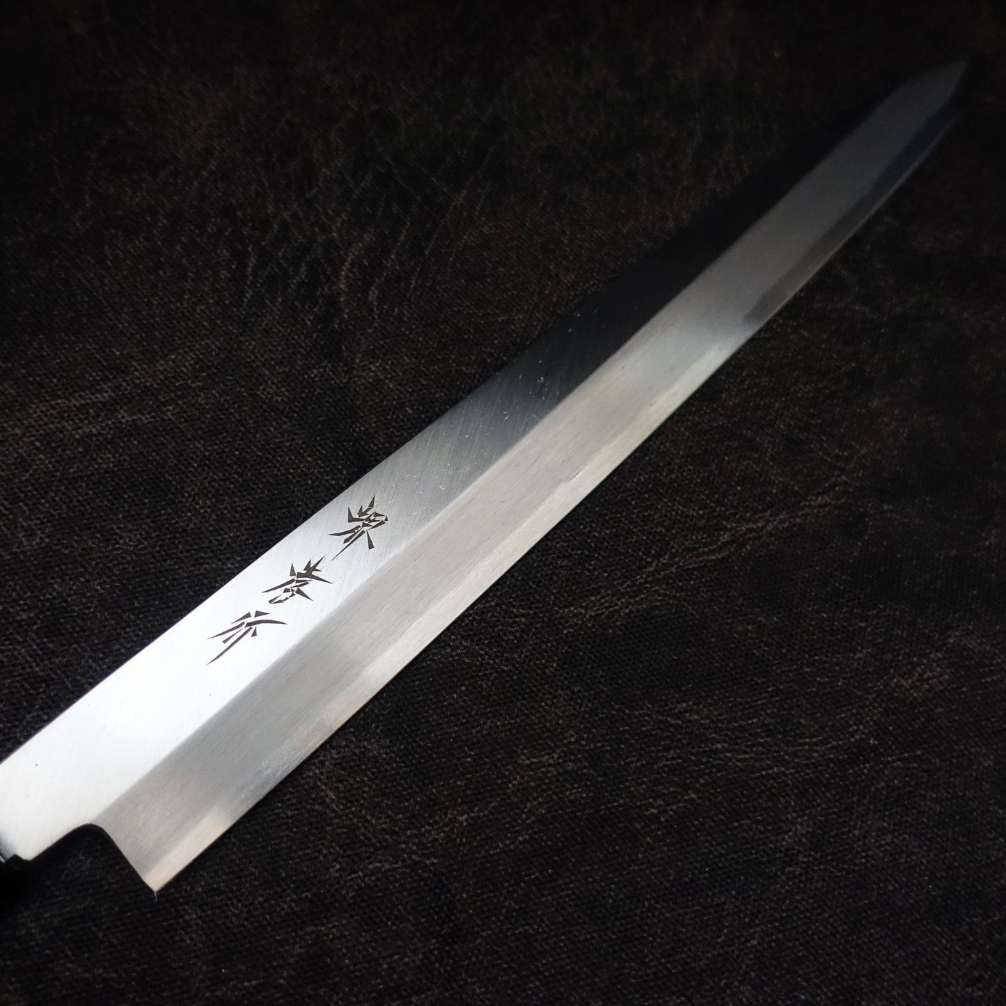 Sakai Takayuki shirogami#3 300mm yanagiba focus on blade