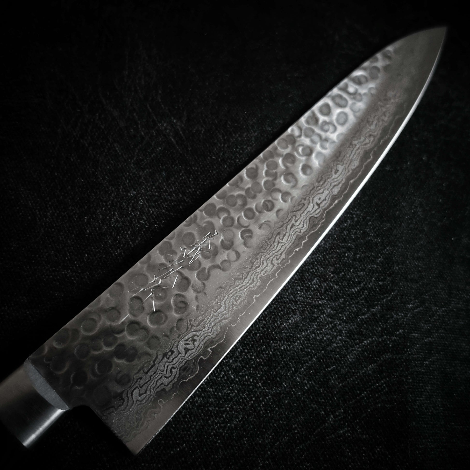 Yoshihiro tsuchime damascus VG10 240mm yo-gyuto - Zahocho Japanese Knives